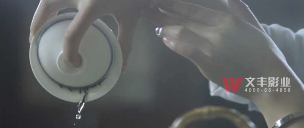 1-22052H12451S2.jpg